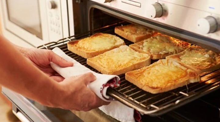 Can You Make Toast In A Convection Oven