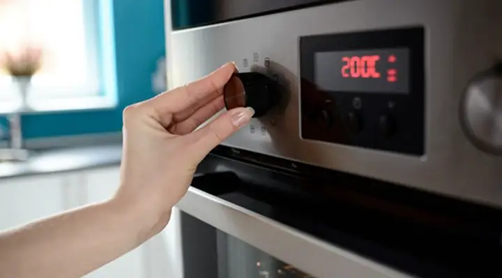 Is It Safe To Leave Home While Oven On Low Temperature