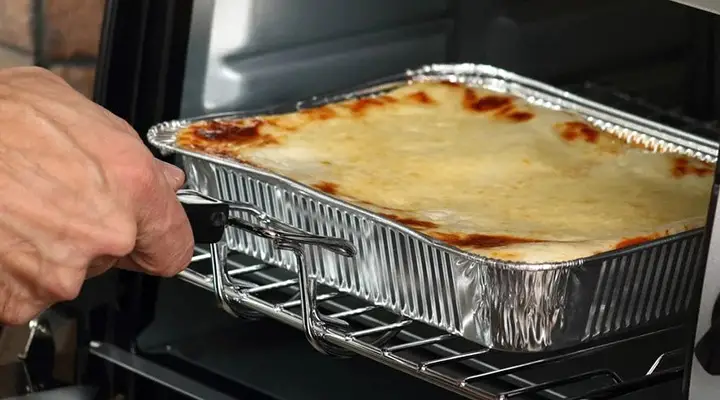 Can Disposable Aluminum Pans Go Oven