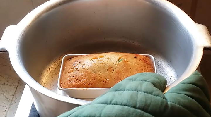 How to Bake Without Oven