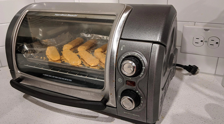 Should I Unplug My Toaster Oven When Not In Use