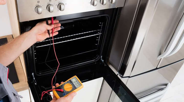 Will Electric Oven Turn Back On After Power Outage