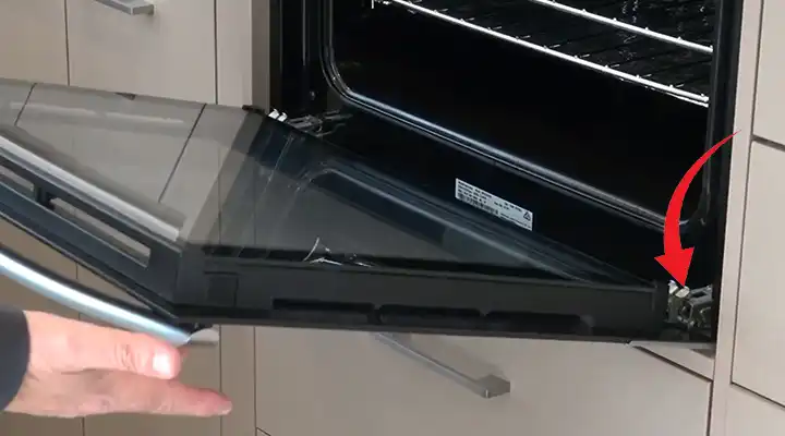 [EXPLAINED] Why Do the Oven and Cooktop Breakers Have Metal Clip?