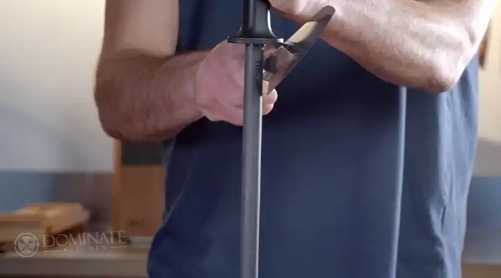 How to Sharpen a Kitchen Knife with Rod